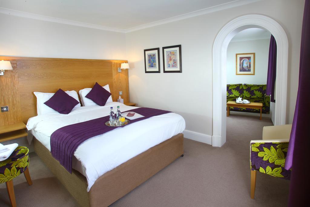 The Chequers Hotel Newbury (Berkshire) Exterior foto